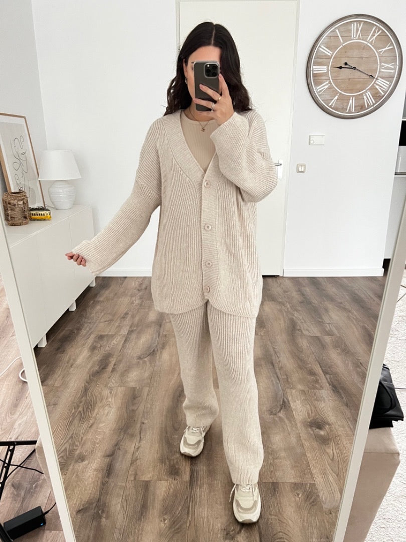 CLARA TWIN SET
