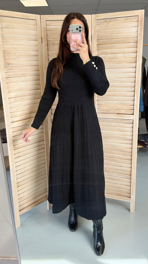 Manila knit dress with rhinestone buttons