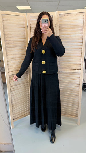 Elara knit set with gold buttons