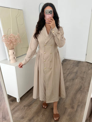 Yara dress with buttons