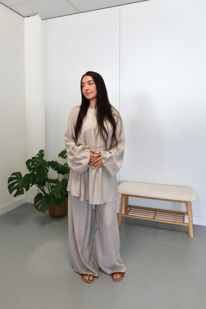 Fatima set