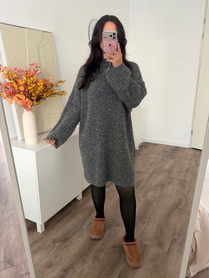 Doretta midi knit dress
