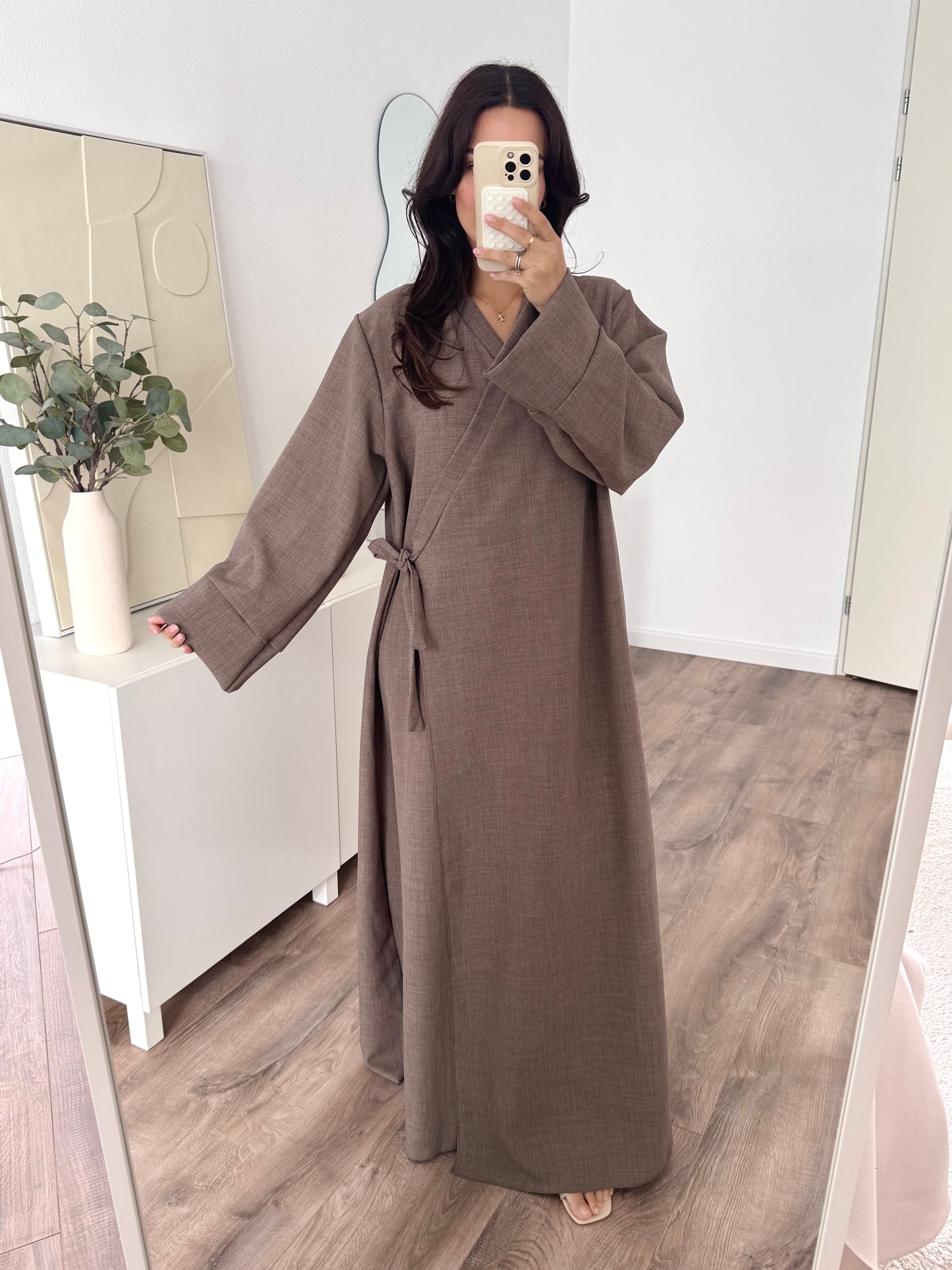 Hannah wrap abaya