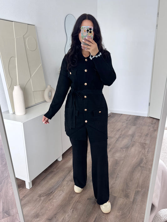 Ece knit set with gold buttons