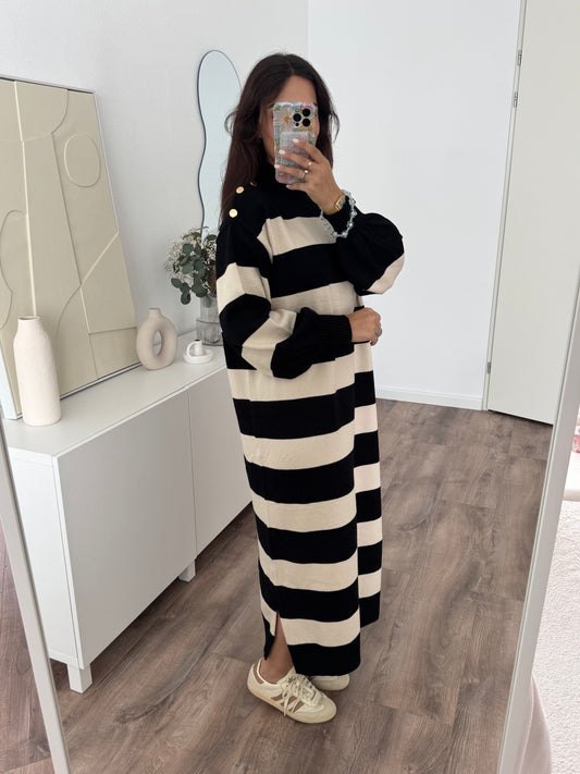 Maysa knit dress