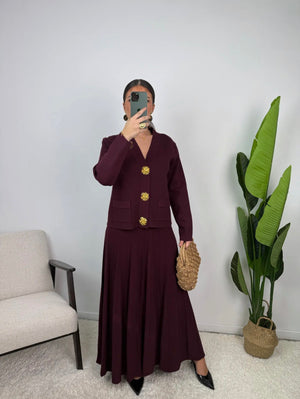 Elara knit set with gold buttons