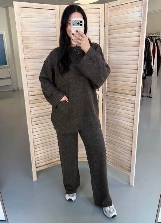 Hazal knit set
