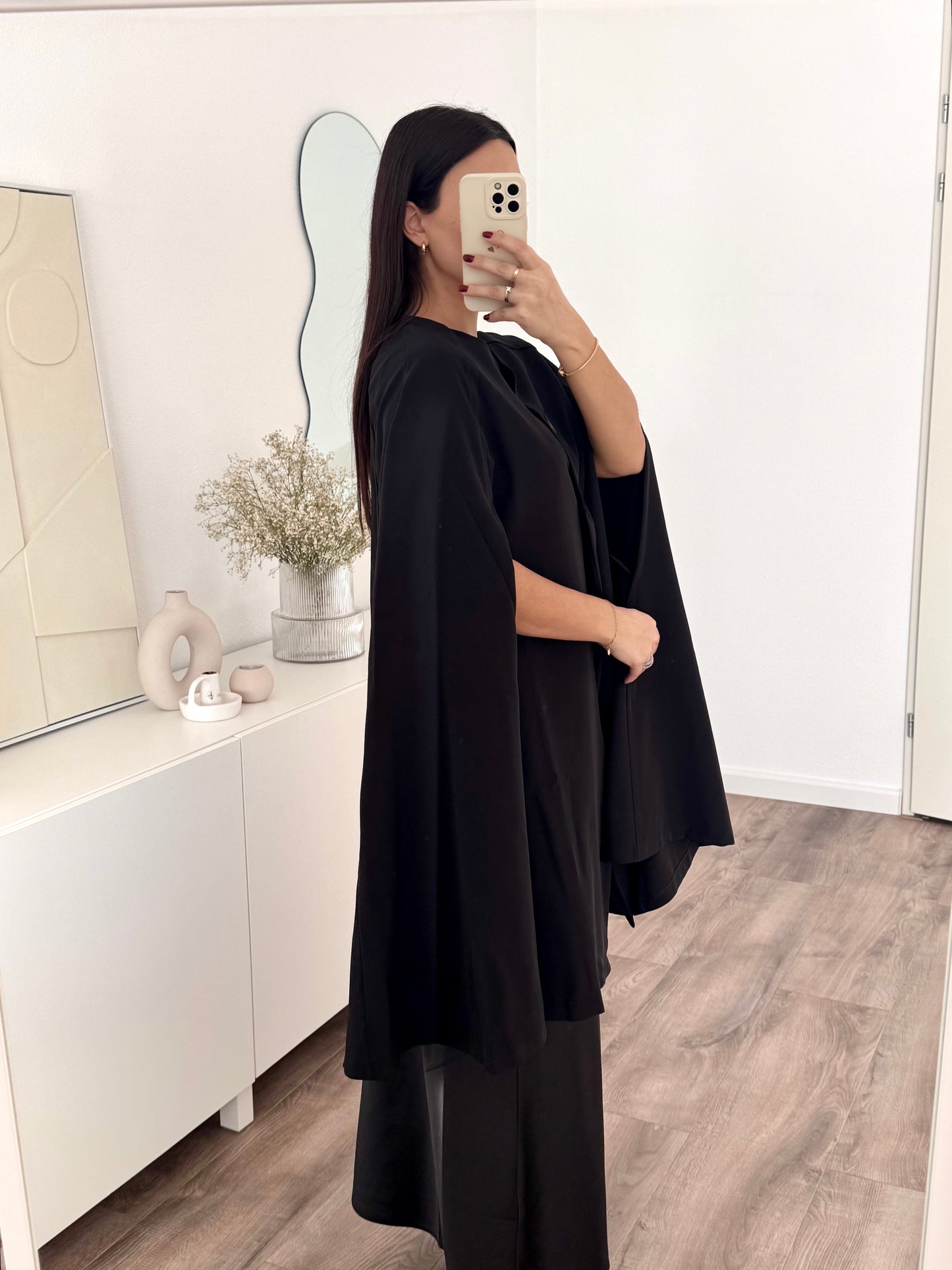 Alara long cape