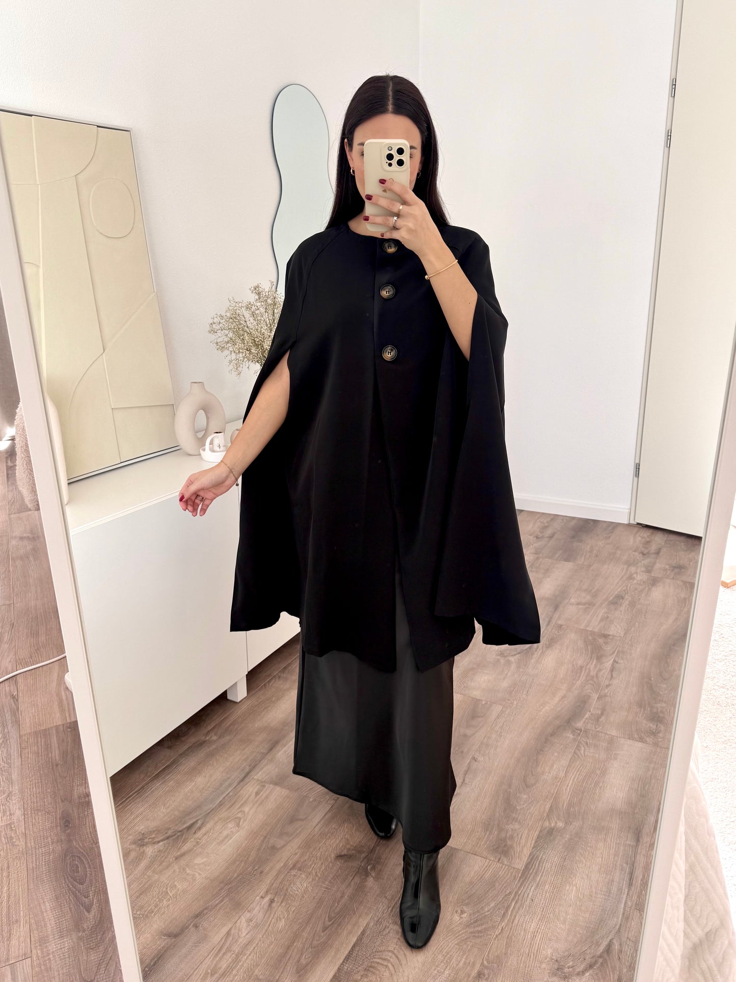 Alara long cape